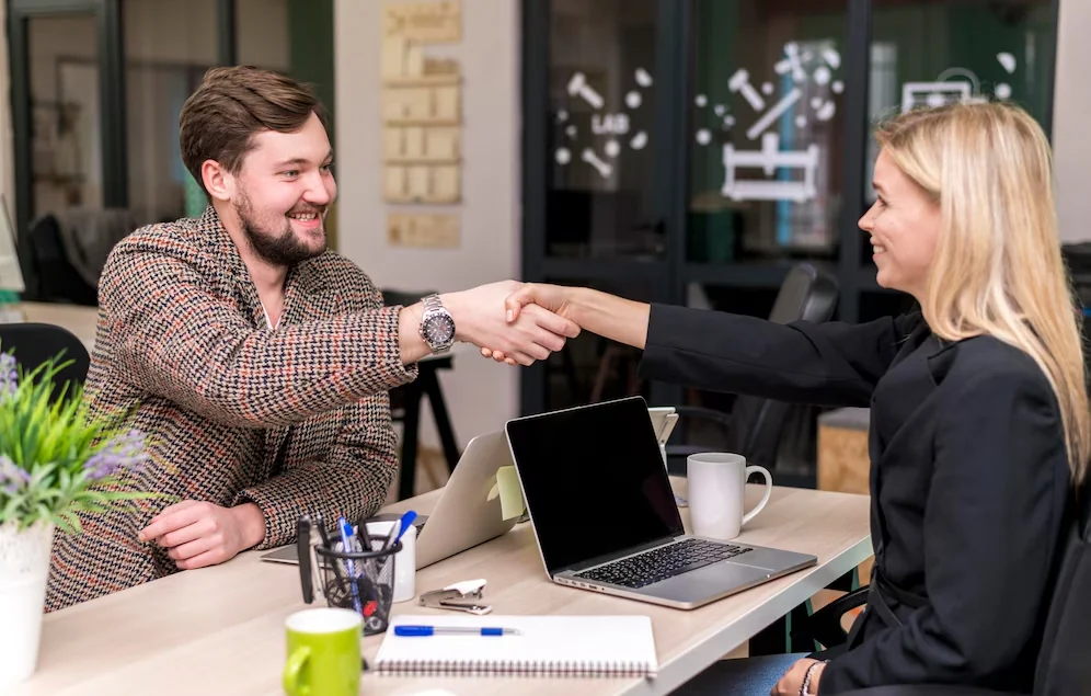 Benefits of Partnering with Pay Per Lead Services Agency